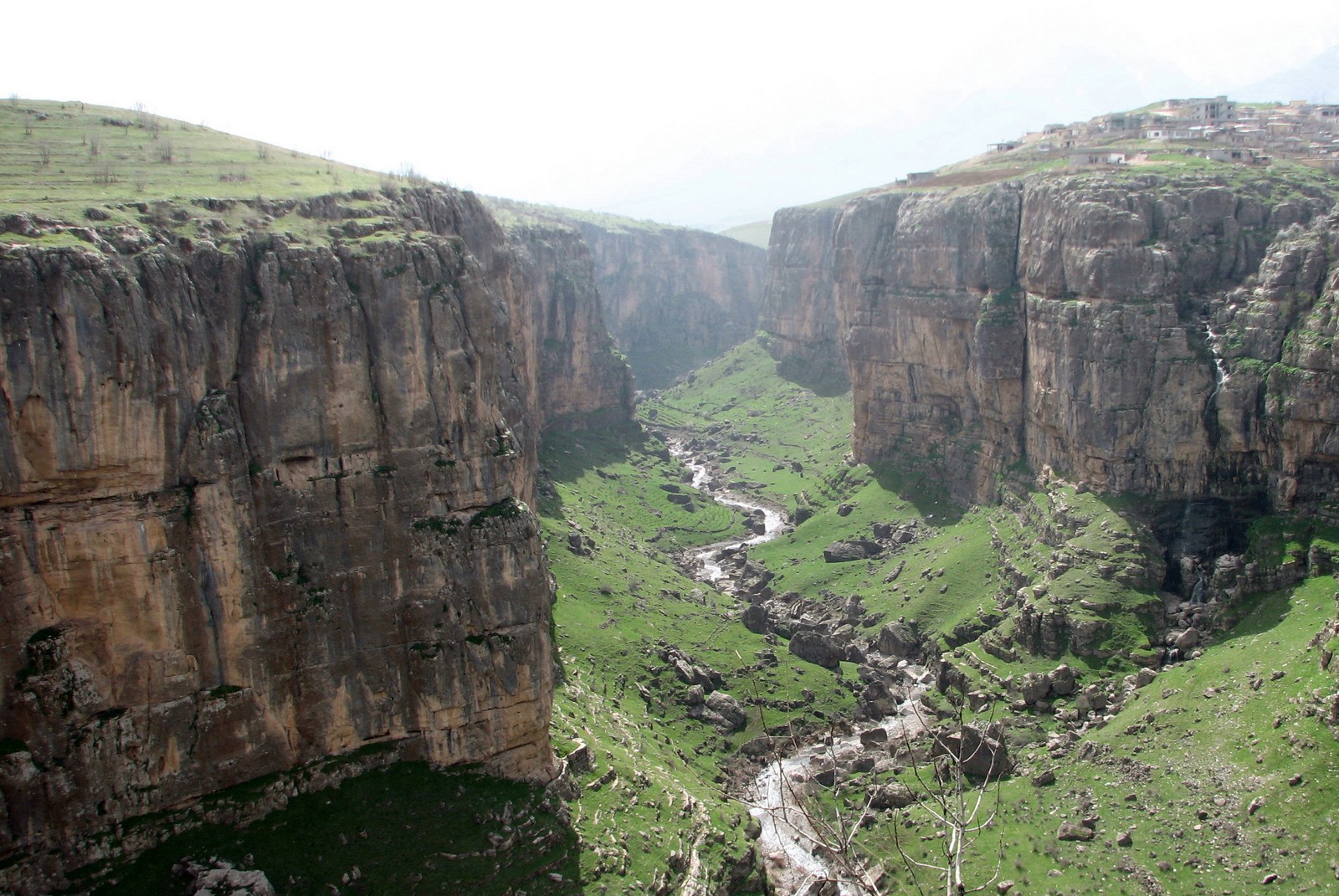 RAWANDUZ GORGE